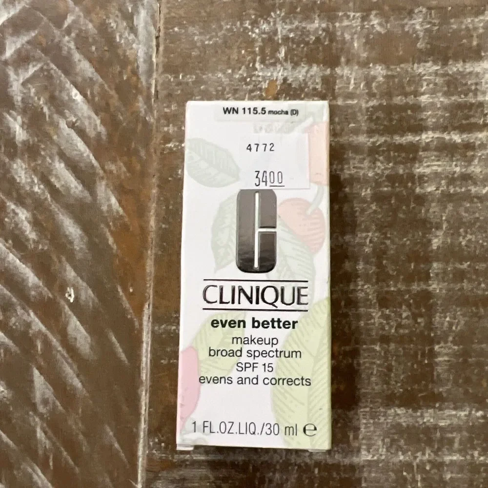Clinique Even Better Makeup SPF15 Foundation WN 115.5 mocha ‎ (D) 1oz NIB